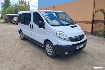2.0 CDTI  / 9 osobowy / Automat